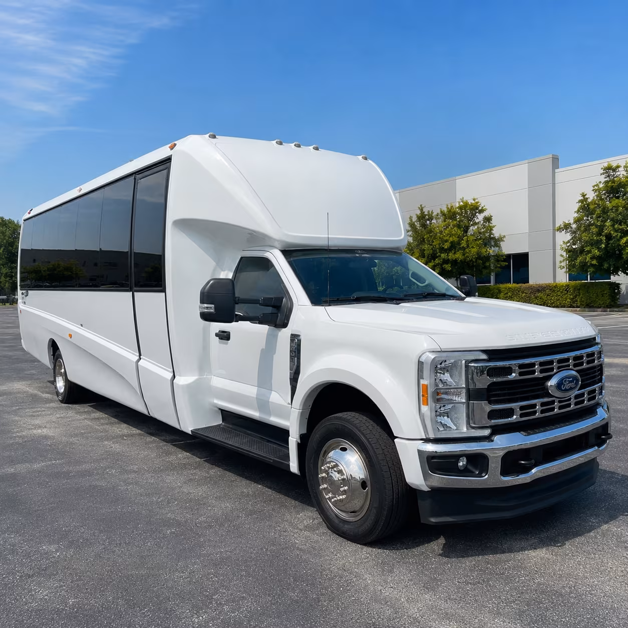 bend charter bus