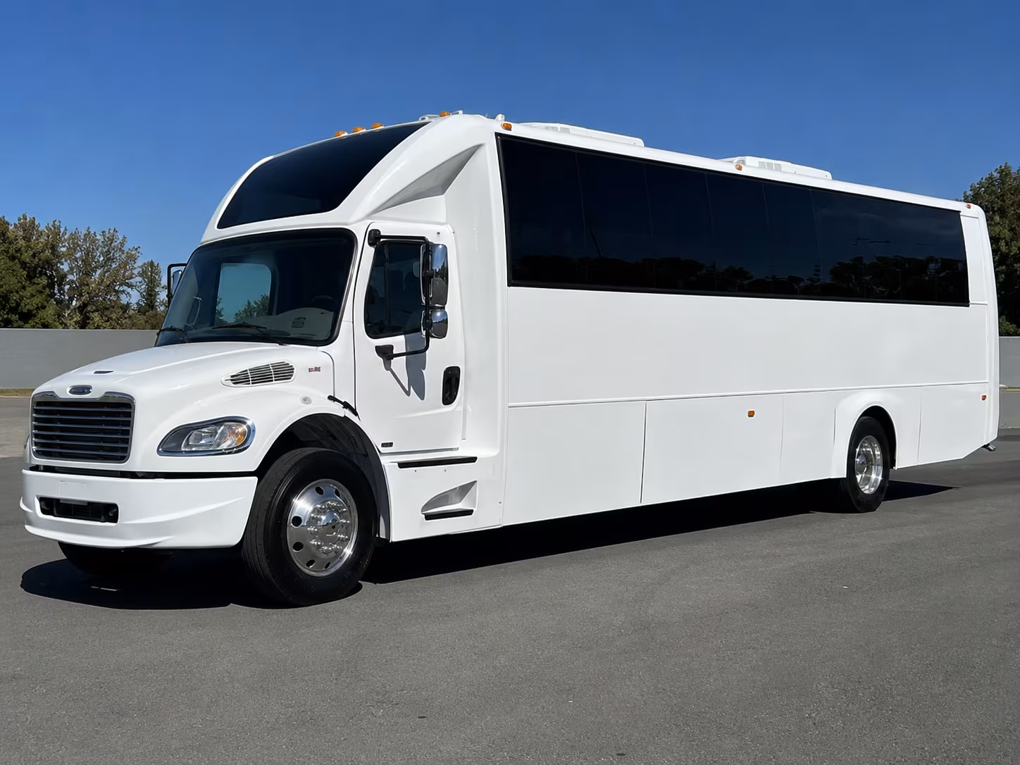 bend party bus rental 2