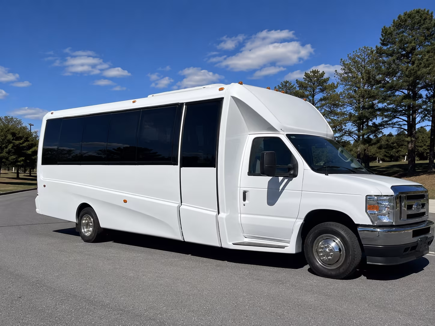 bend quinceanera sweet 16 party bus rental