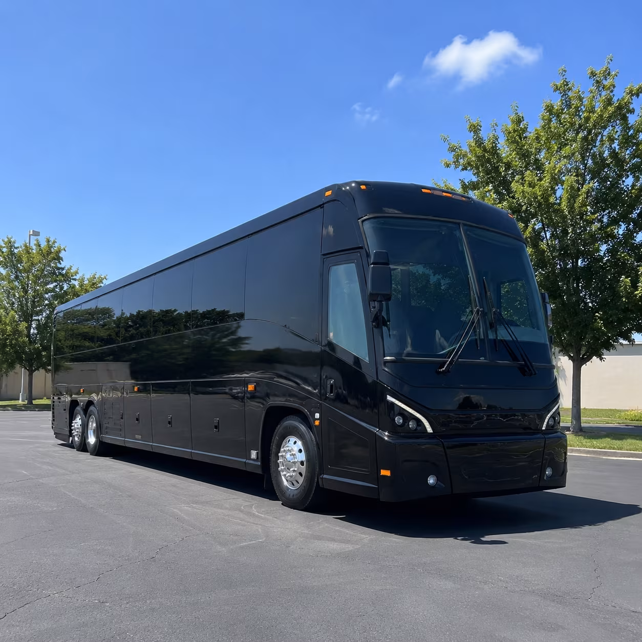 ski group shuttle buses from rdm to mount bachelor