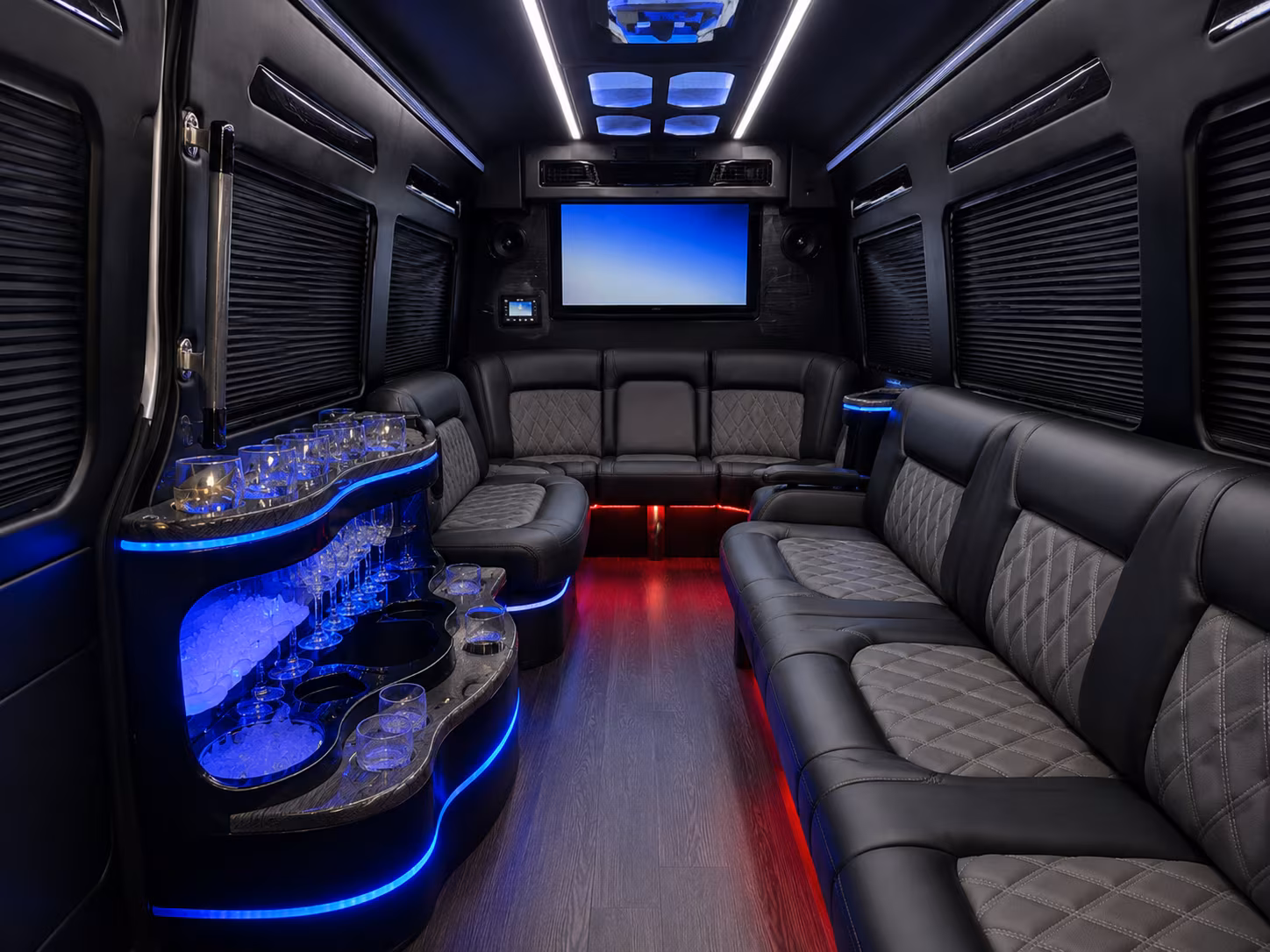 ski racing and winter sports bus rentals to mt bachelor