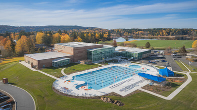 shute park aquatic recreation center sharc